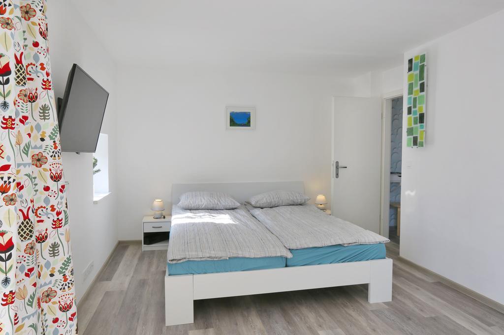 Castleview Apartment Любляна Екстериор снимка